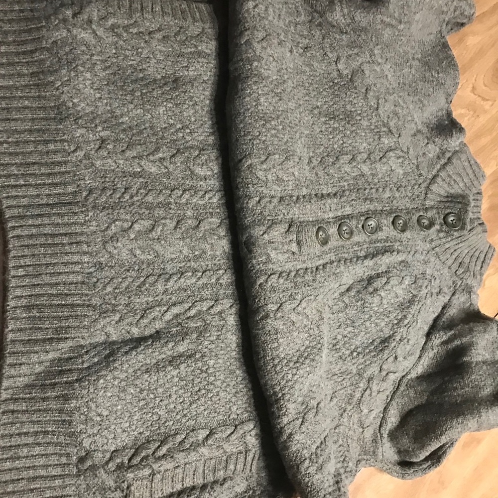 Eddie Bauer sweater - Picture 3 of 9
